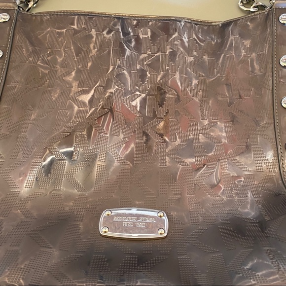 Large Silver Michael Kors Purse - Picture 3 of 10